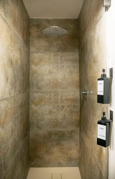 דירות פוג'יבונסי Casa Del Borgo Antico מראה חיצוני תמונה
