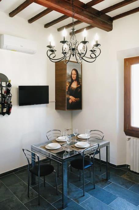 דירות פוג'יבונסי Casa Del Borgo Antico מראה חיצוני תמונה