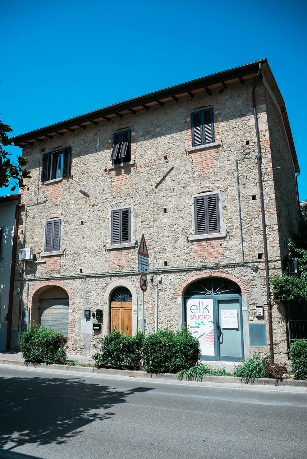 דירות פוג'יבונסי Casa Del Borgo Antico מראה חיצוני תמונה
